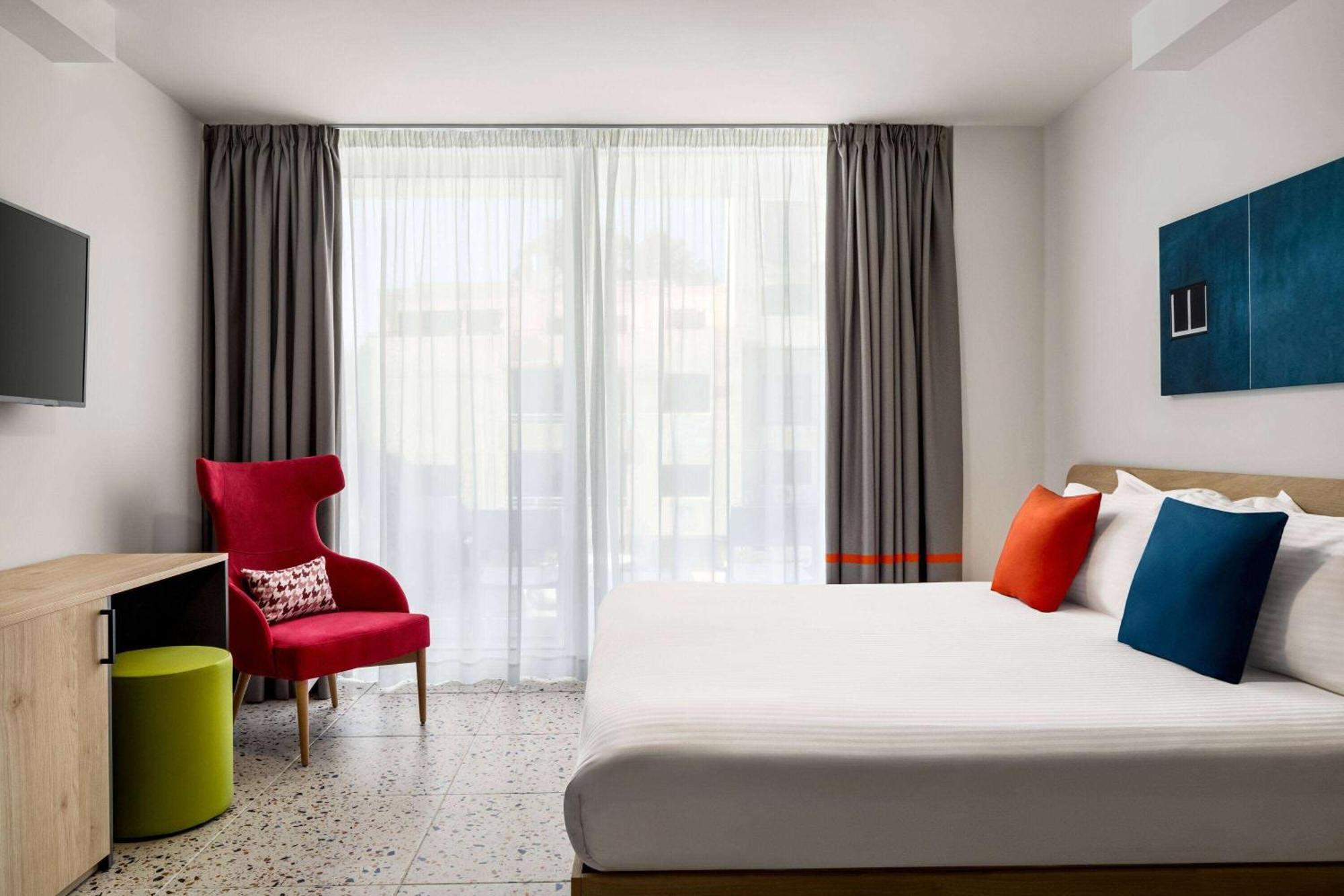 Quadro Hotel, Trademark Collection By Wyndham St. Julian's Exterior foto